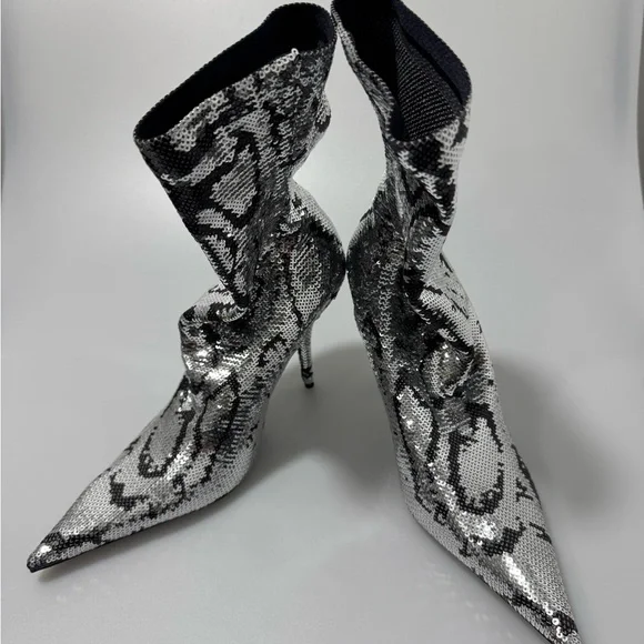 Balenciaga Knife Sequin High Heel Sock Booties Silver Women’s EU 37/US 7 - Picture 4 of 9